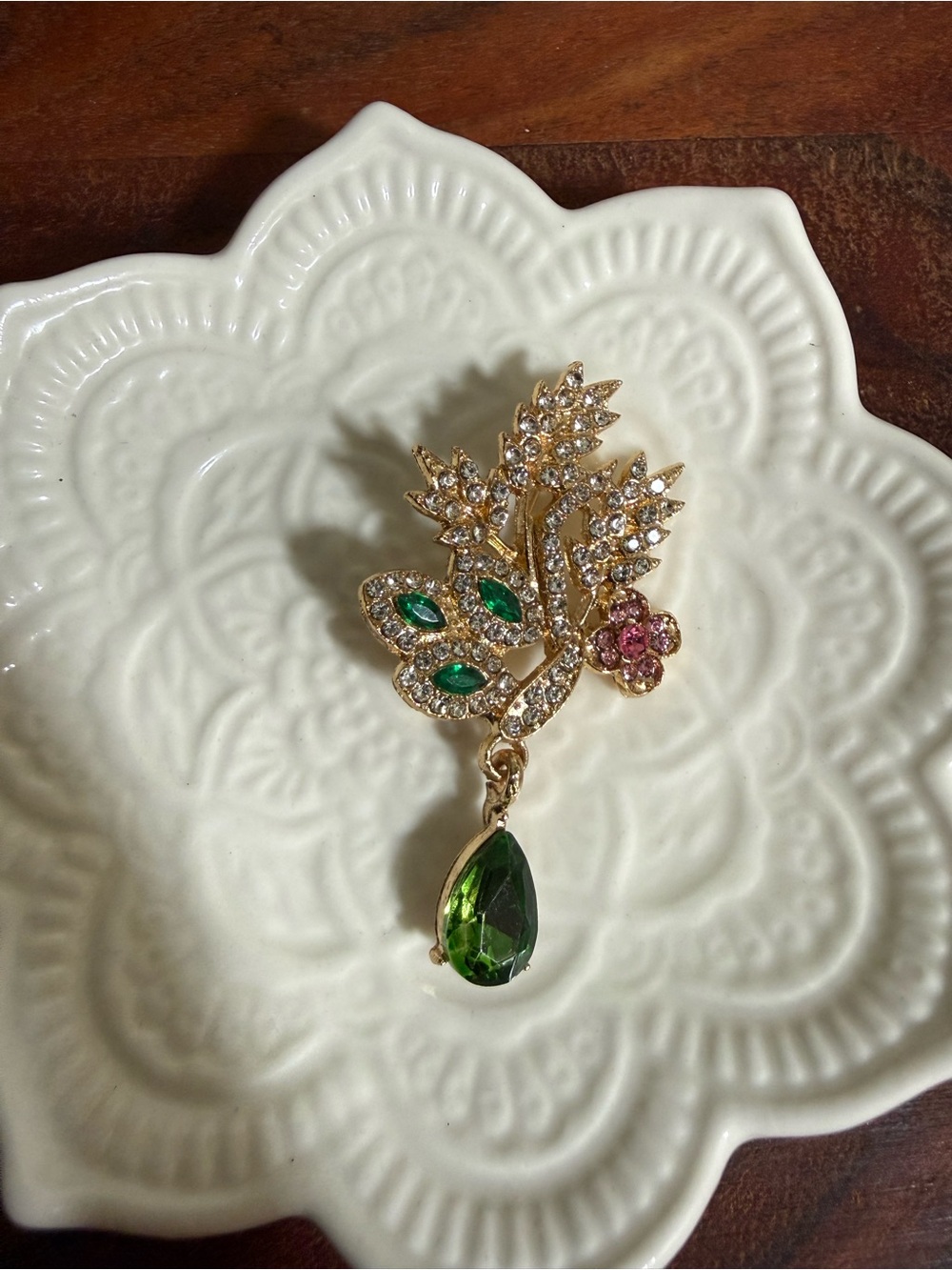 New gold-tone brooch wheat ear flower rhinestones green Faux crystal droplets